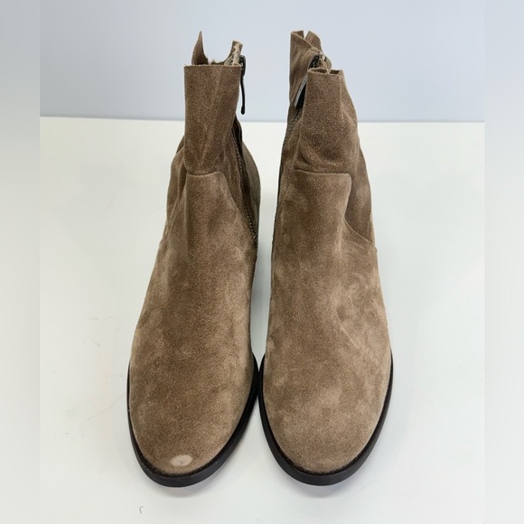 PAUL GREEN Taupe suede SUZETTE deconstructed collar heeled ankle boots size 8. - Picture 3 of 9